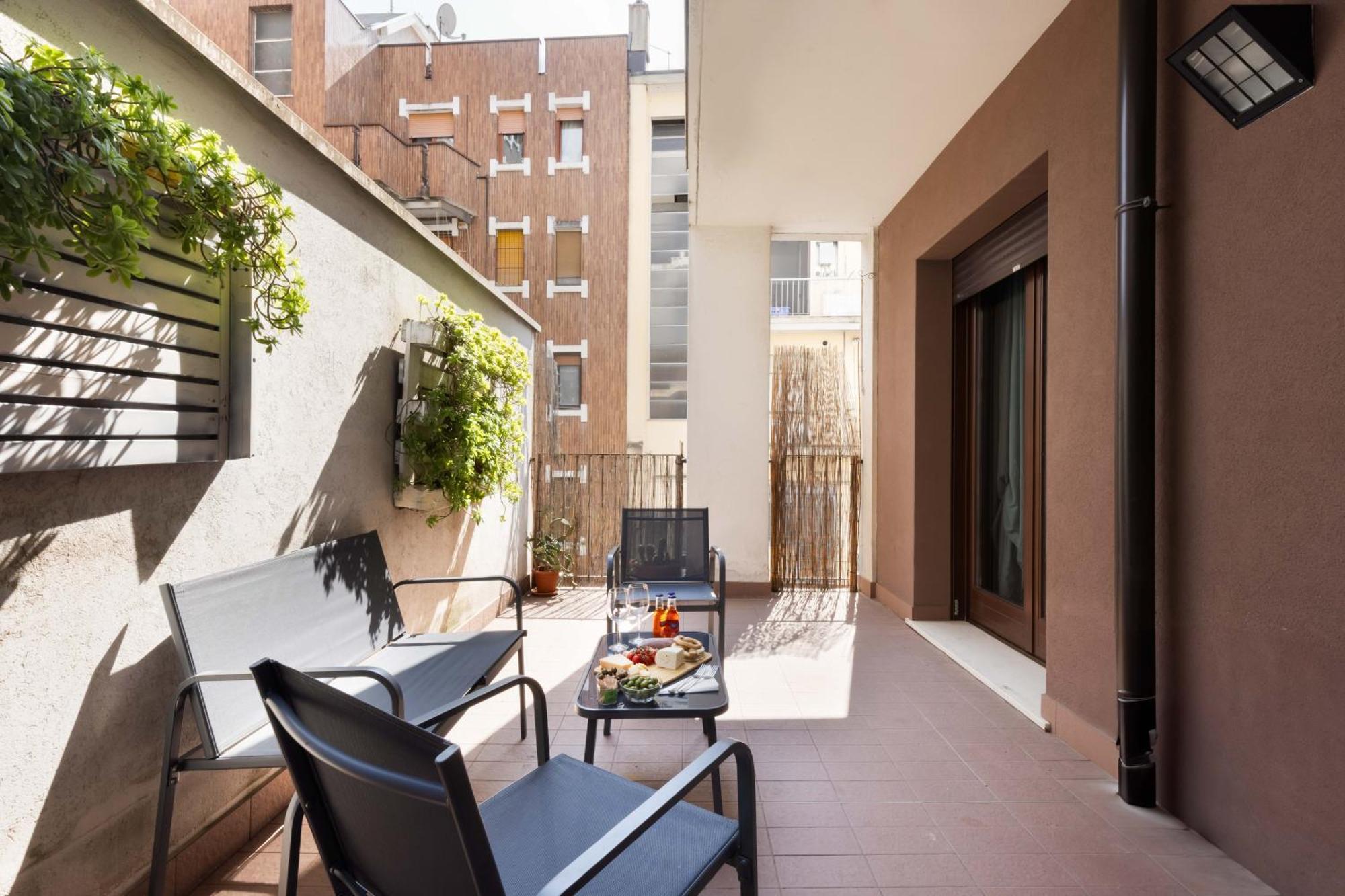 Terrace Milan Con Parcheggio Incluso Apartment Exterior foto